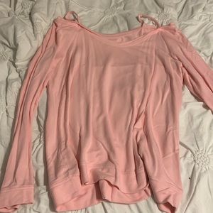 Women’s off the shoulder long sleeve
